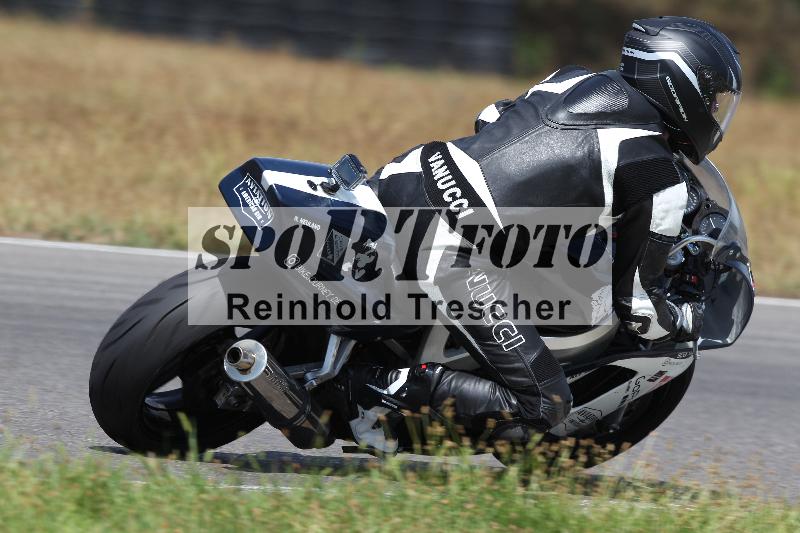 /Archiv-2022/45 28.07.2022 Speer Racing ADR/Gruppe gelb/backside